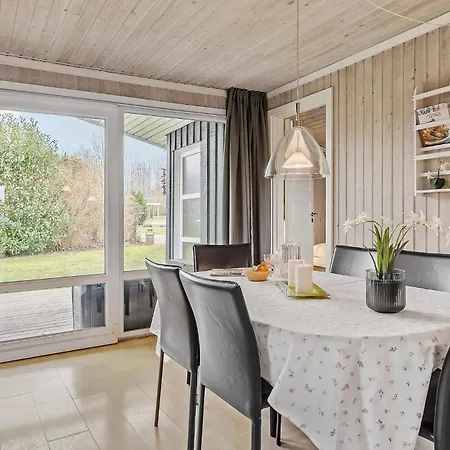 Holiday home 3 Bedroom Stunning In Sydals *