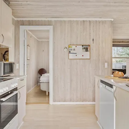 3 Bedroom Stunning In Sydals *